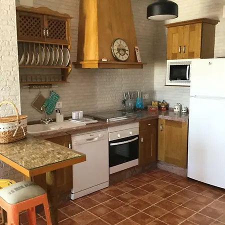 Castillo De Segura Holiday home *