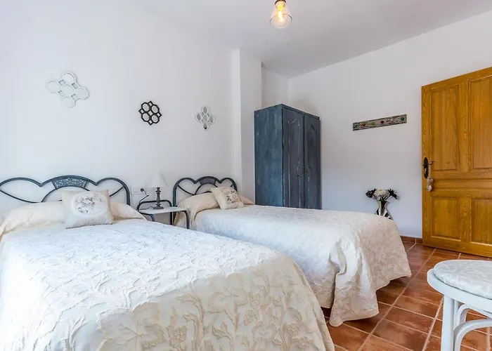 Castillo De Segura * Сегура-де-Леон